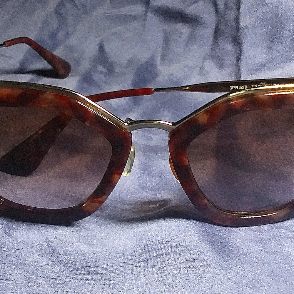 PRADA sunglasses - Picture 8 of 15